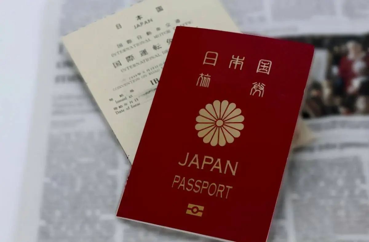 日本或将考虑对中国部分护照免签，换取恢复中国对日免签！